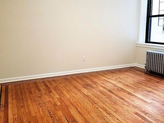 5th image of 3508 95th St APT 6J