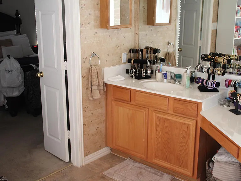 Master Lavatory area for two persons