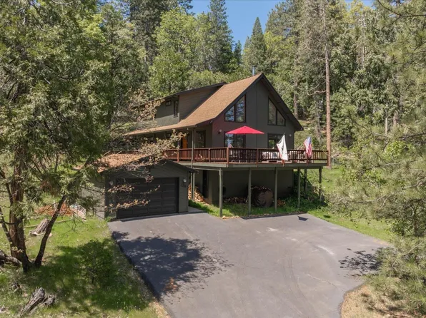 2713 Quartz Dr, Arnold, CA 95223