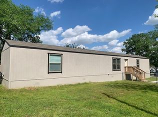 1509 Partridge Ct, Azle, TX 76020