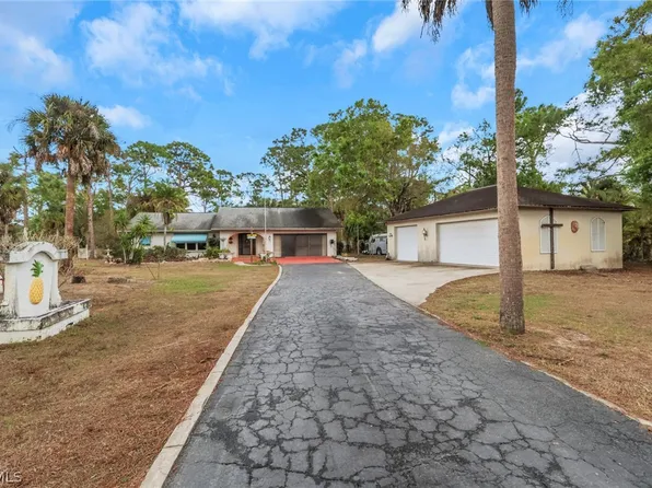 19630 Lan Shell Dr, North Fort Myers, FL 33917