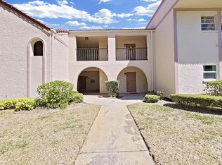 9700 Starkey Rd APT 321, Seminole, FL 33777