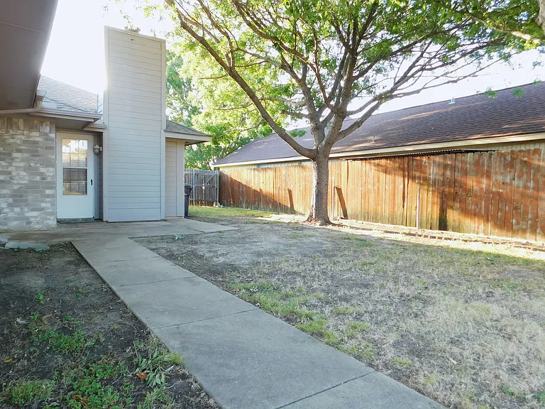 3109 N Bell Ave — Photo 28