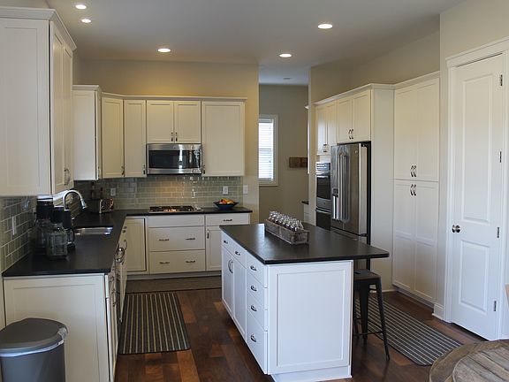 5th image of 8384 Laidbrook Pl
