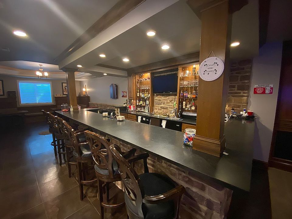 Awesome Pub & Theater