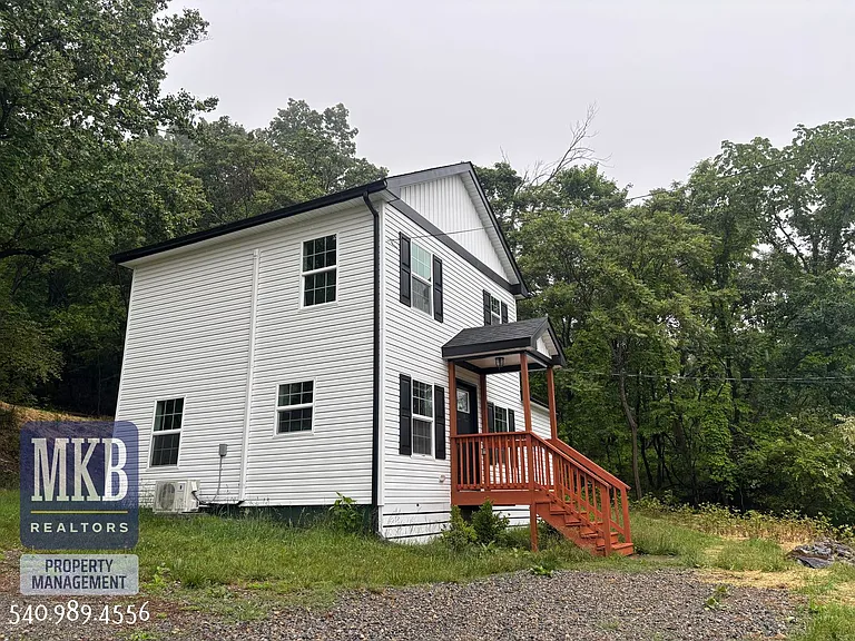 811 Montvue Rd — Photo 45