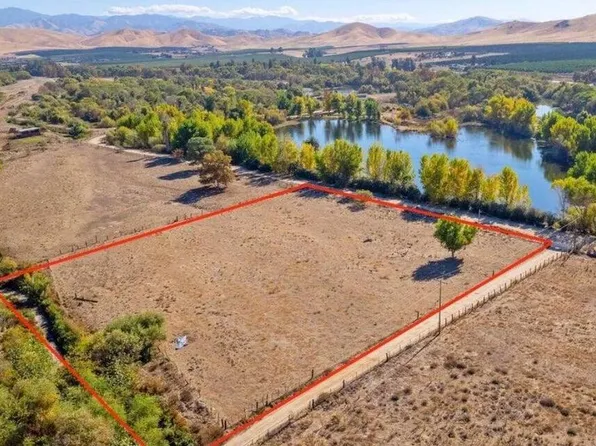 27298 Ave 146a, Porterville, CA 93257