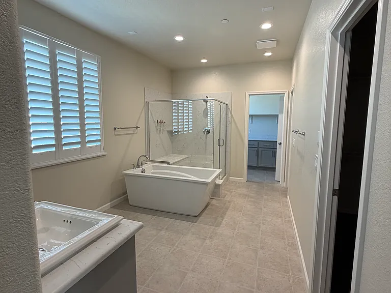 4344 Icon Ave — Photo 22