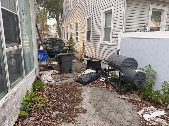 5th image of 187-22 Keeseville Avenue