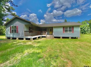 621 County Road 2050, Crockett, TX 75835