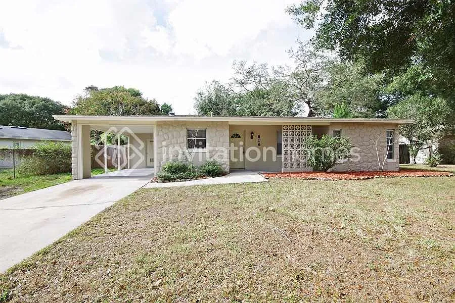 816 Walnut Pl