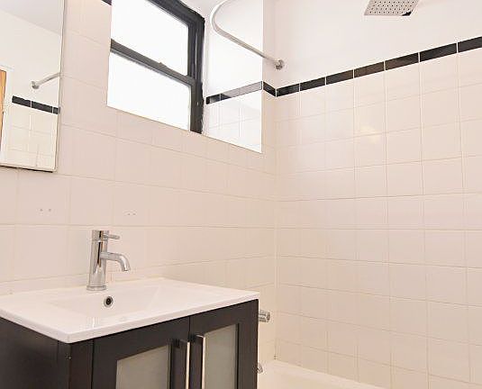 4th image of 2363 7th Ave APT 5A