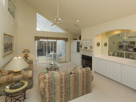 2nd image of 1812 Eagle Crest Dr