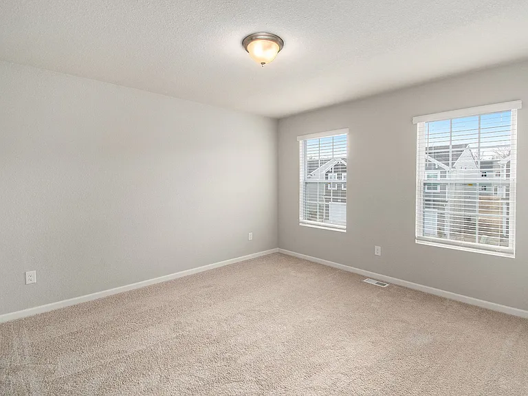 1306 Trailview Ct — Photo 11