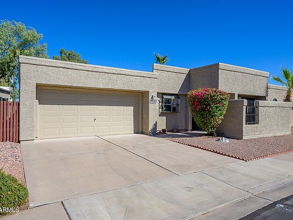 2nd image of 1318 W keats Avenue
