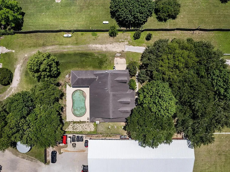 20240 Cypress Rosehill Rd — Photo 6