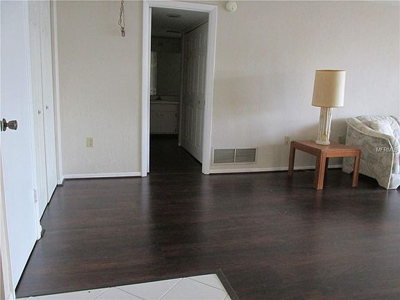 5th image of 618 Bird Bay Dr S APT 210