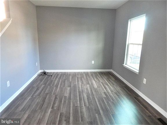 4th image of 12208 Salt Cedar Ln