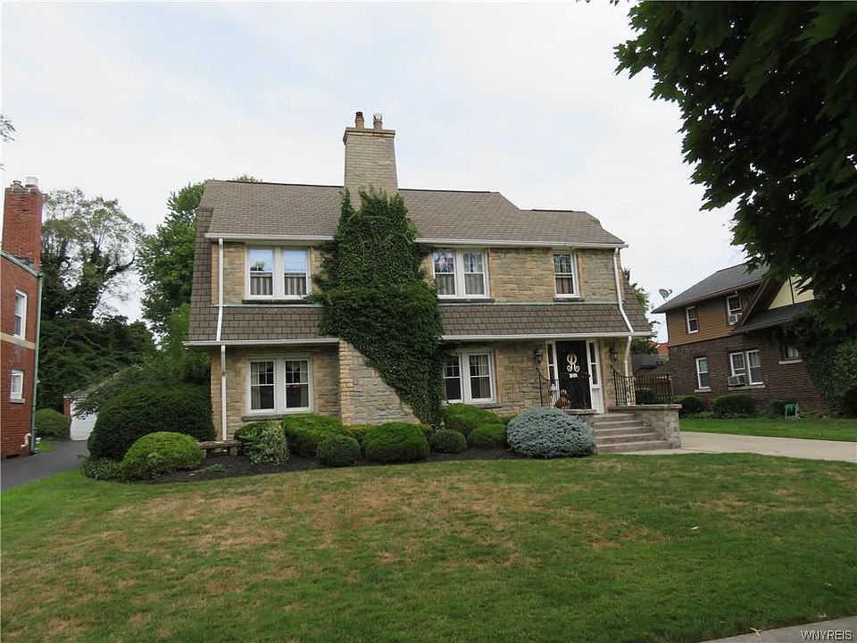 1st image of 184 Deerhurst Park Blvd