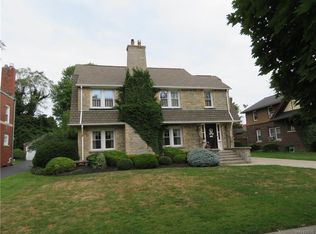 184 Deerhurst Park Blvd, Buffalo, NY 14217