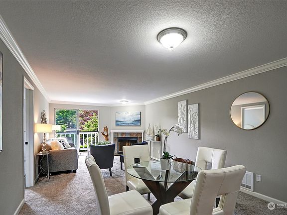 2nd image of 1011 156th Avenue NE #C216