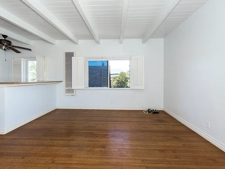 1131 10th St — Photo 30