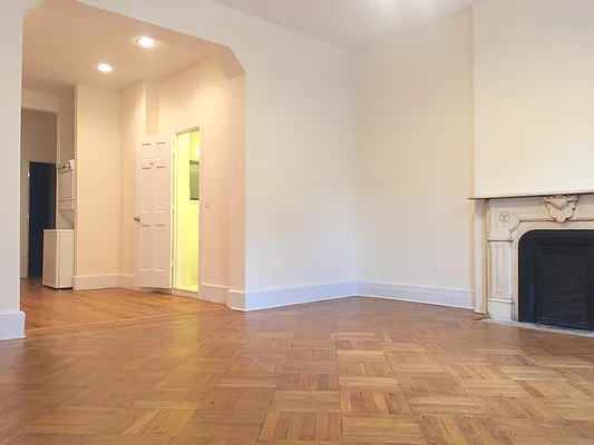 Rented by GPA Realty | media 19