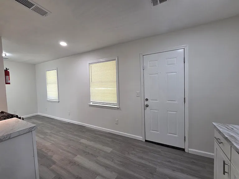3992 Ridgedale St — Photo 12