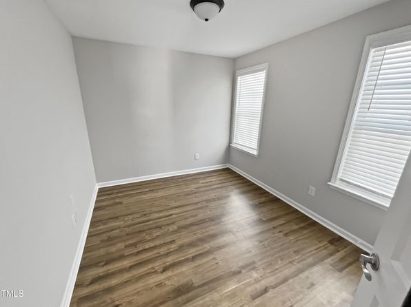 durham-north-carolina-49975977 picture