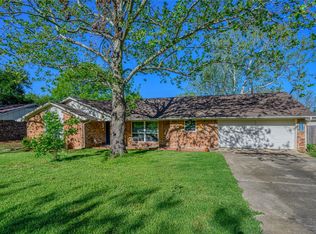 908 Ricketts St, Howe, TX 75459