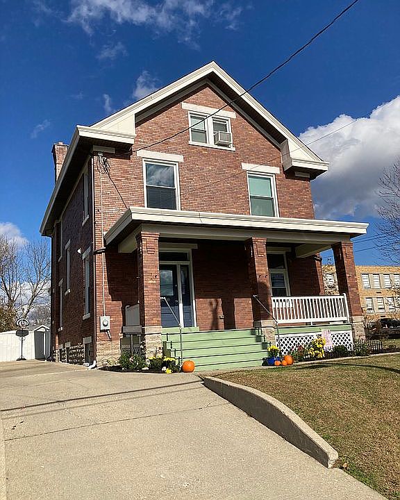 1st image of 3738 Saint Martins Pl