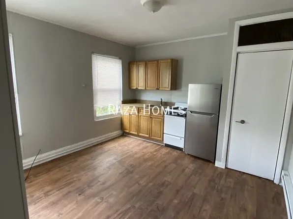 4122 Ogden St #2F, Philadelphia, PA 19104