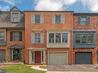 3810 Usher Ct, Alexandria, VA 22304