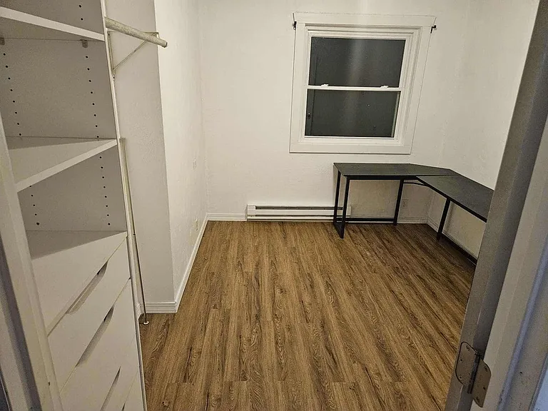 365 Bare St — Photo 6