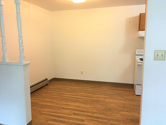 3rd image of 1158 N 17th St