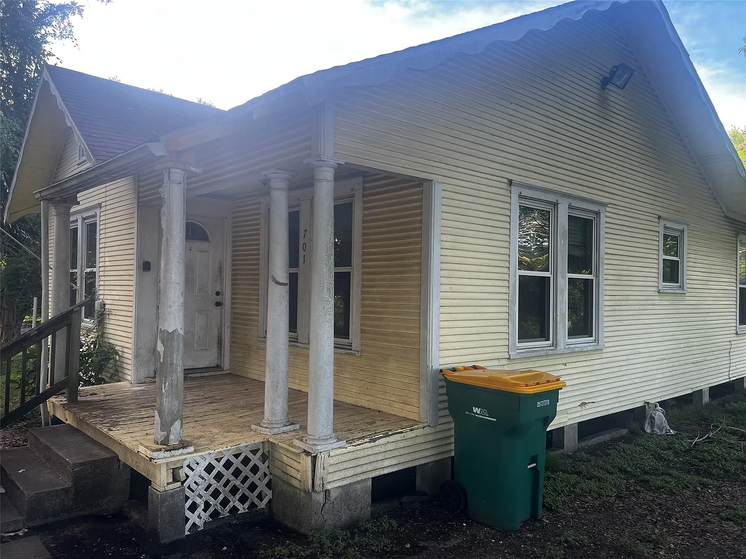 2 bed, 3.0 bath, 1008 sqft, $1,475 — Photo 2