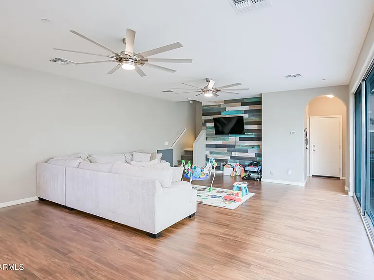 12460 W Hummingbird Ter — Photo 8