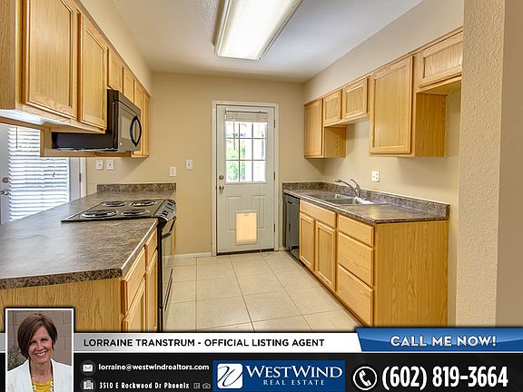 5th image of 2901 E Corrine Dr