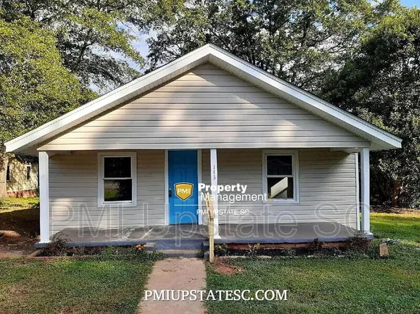143 Forrest St, Wellford, SC 29385