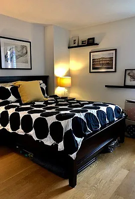 Sold by Level Group | media 5