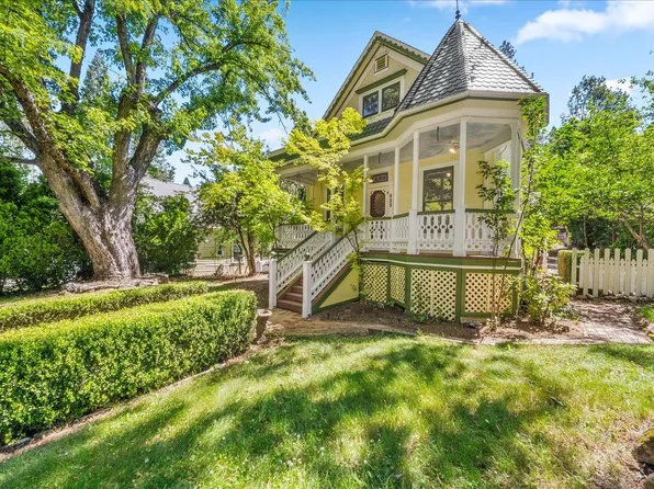 439 S Auburn St, Grass Valley, CA 95945