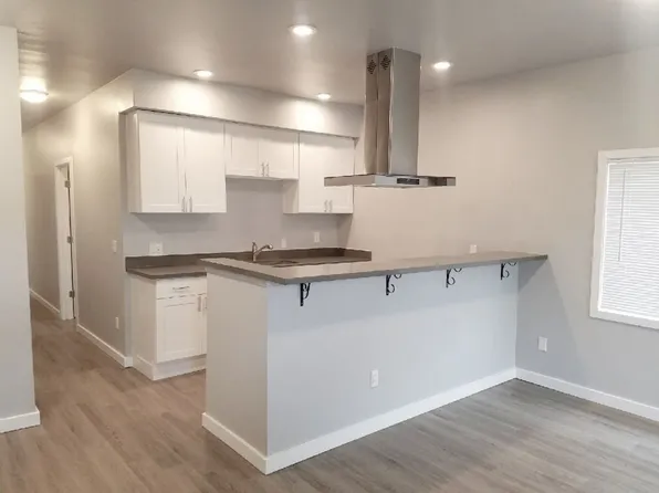 12th Ave Flats, 110 12th Ave E APT 3, Seattle, WA 98102