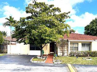 611 SW 88th Ct, Miami, FL 33174