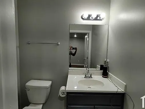 3 bed, 1100 sqft, $1,500 — Photo 1