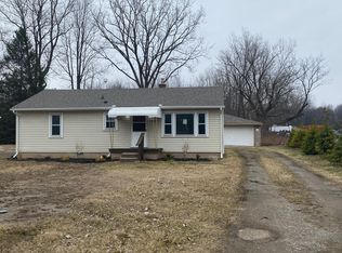 12081 Wahrman St, Romulus, MI 48174
