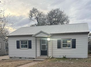 706 S Birmingham St, Amarillo, TX 79104