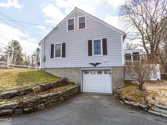 3rd image of 156 E New Lenox Rd