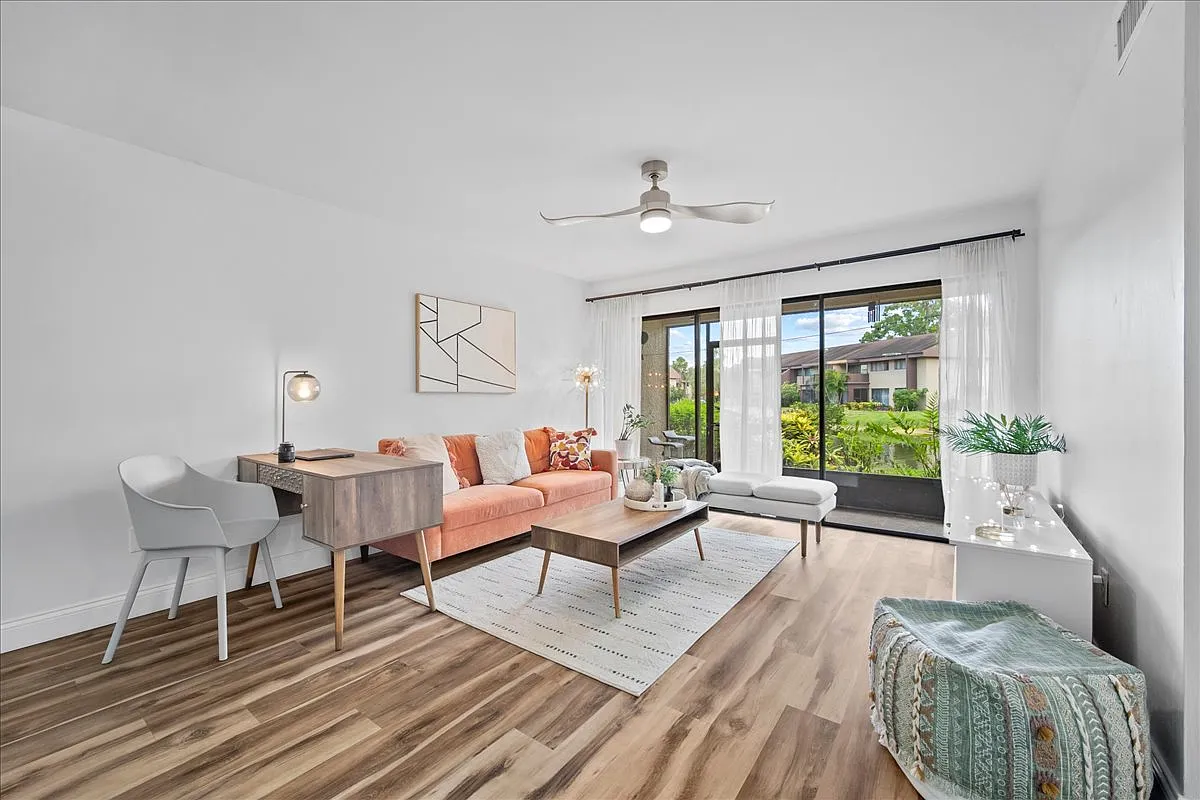 2 bed, 885 sqft, $2,375 — Photo 1