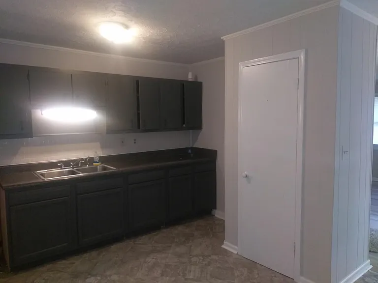 248 Scott St NW — Photo 14
