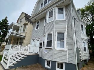 856 Grove St, Irvington, NJ 07111